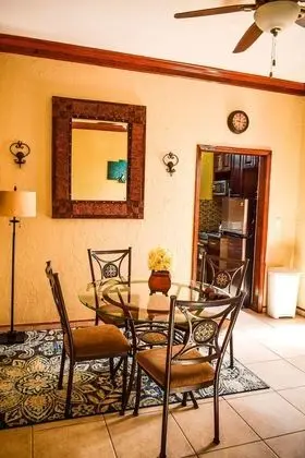 Deluxe Apart Daire, 1 Yatak Odası, Havuz Manzaralı, Havuz Kenarı