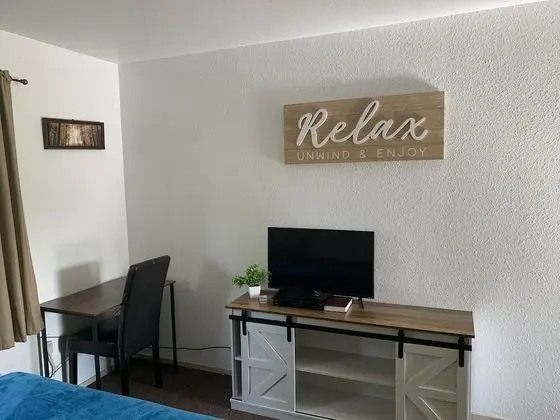 Elite Tek Büyük Yataklı Oda