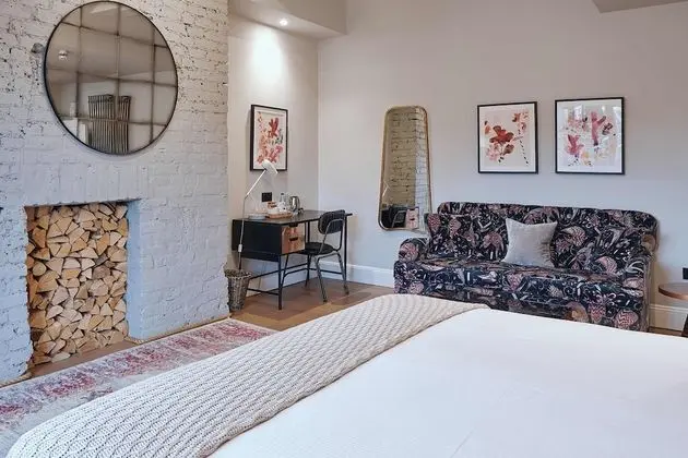 Deluxe Tek Büyük Yataklı Oda