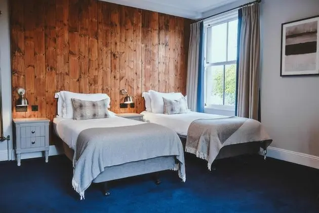 Superior İki Ayrı Yataklı Oda