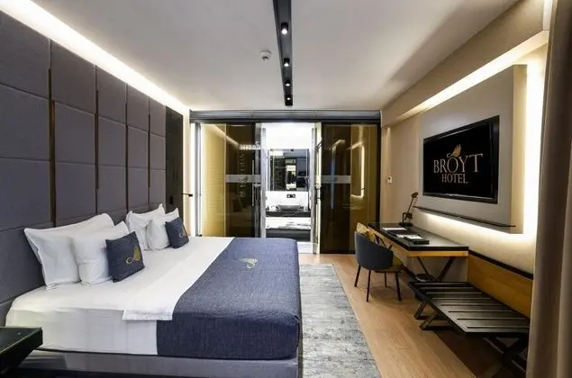 Executive Suite, Şehir Manzaralı