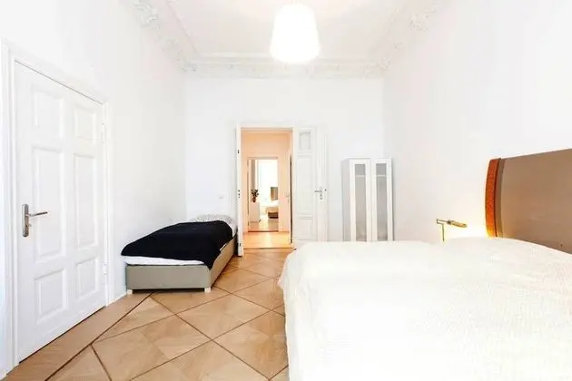 Apart Daire, 2 Yatak Odası, Mikrodalga