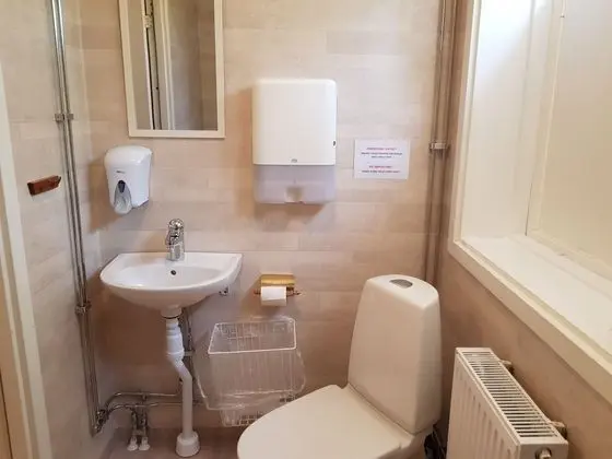 Dört Kişilik Oda, Ortak Banyo, Bahçe Manzaralı (Annexet)