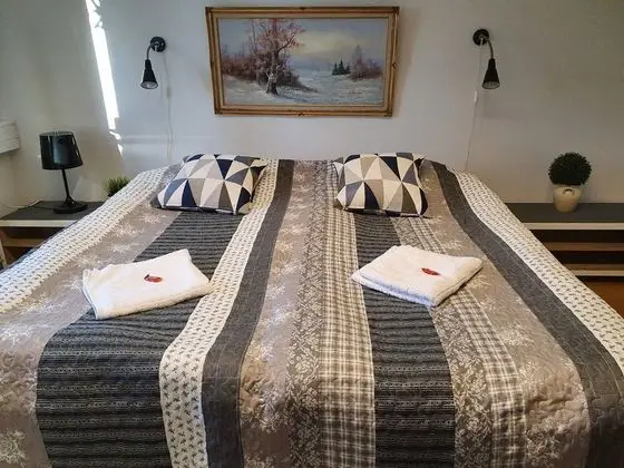 Tek Büyük Yataklı Oda, Ortak Banyo, Bahçe Manzaralı (Annexet)