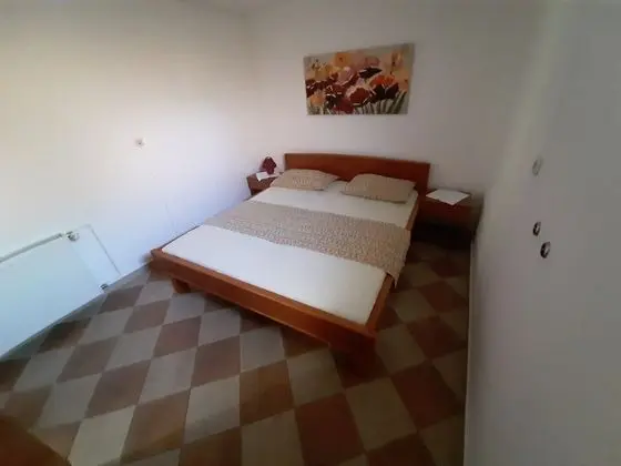 Apart Daire (Bruna - 300m from beach - A3 prizemlj)