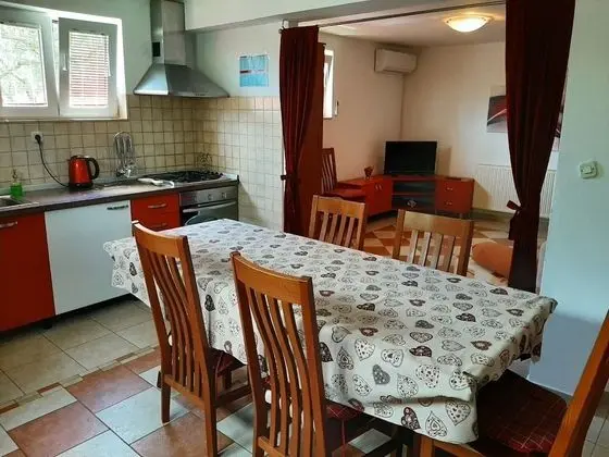 Apart Daire (Bruna - 300m from beach - A3 prizemlj)