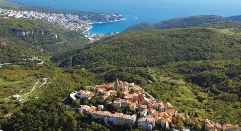 Ev (Bruna - rustic stone house - H(6))