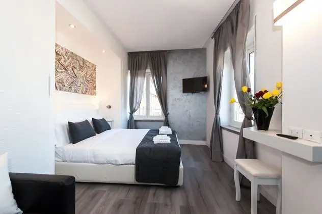 Junior Stüdyo Süit