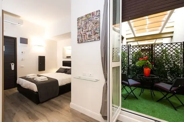 Standard Oda, Veranda