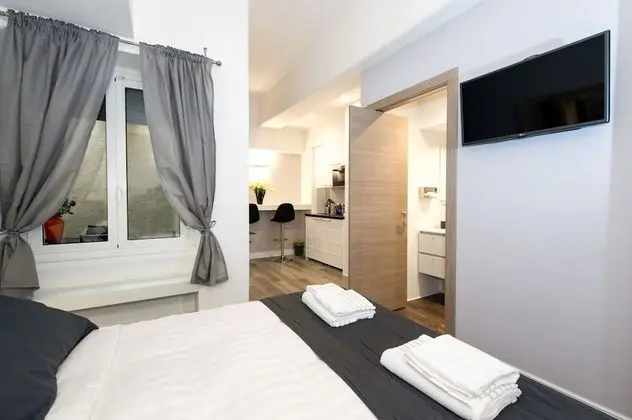 Standard Oda, Veranda