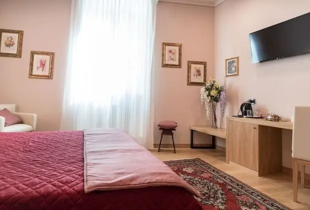 Deluxe Oda (Scarlatto)