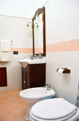 Classic Tek Büyük Yataklı Oda, Banyolu/Duşlu