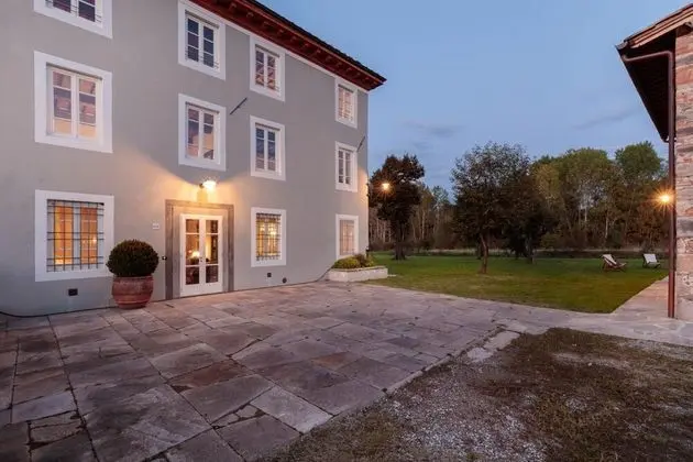 Villa, Sigara İçilebilir