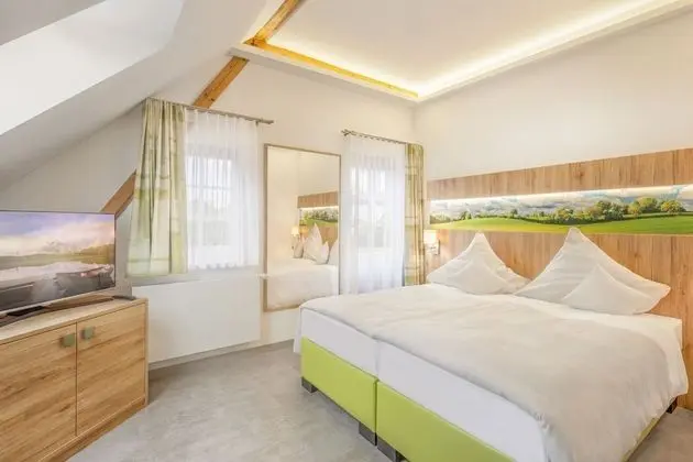 Comfort Tek Büyük Yataklı Oda