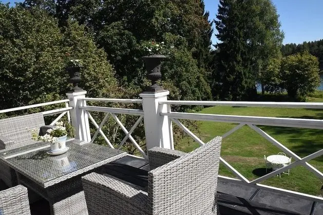 Tek Büyük Yataklı Oda, Göl Manzaralı