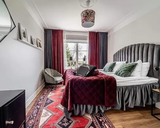 Tek Büyük Yataklı Oda