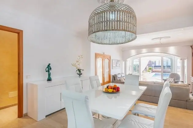 Villa, 5 Yatak Odası, Kişiye Özel Havuzlu