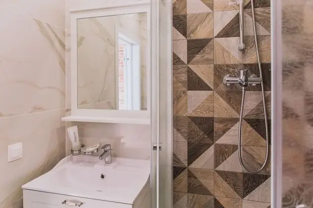 Standard Tek Büyük Yataklı Oda