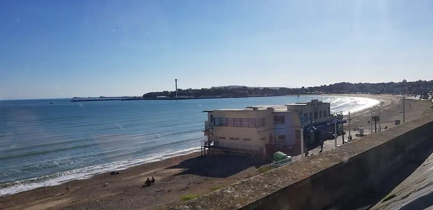 Panoramic Tek Büyük Yataklı Oda