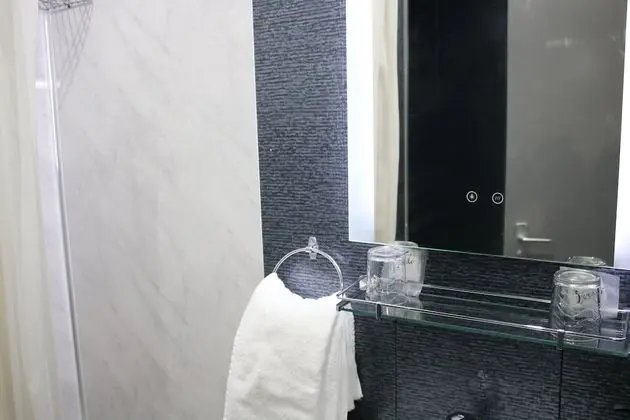 Tek Büyük Yataklı Oda (Compact)