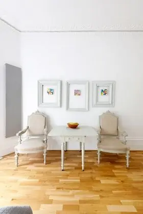 Stüdyo (Chic Opulent Studio By The Beach)