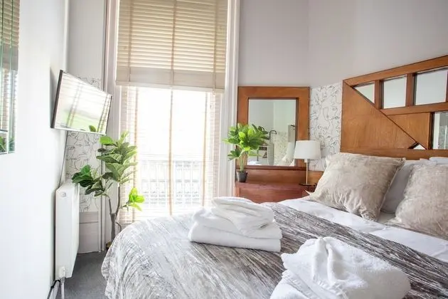 Standard Tek Büyük Yataklı Oda, Banyolu/Duşlu, Deniz Manzaralı (Balcony)