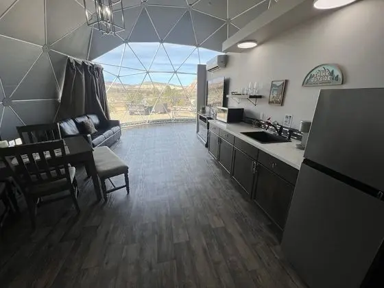 King Luxury Dome 1