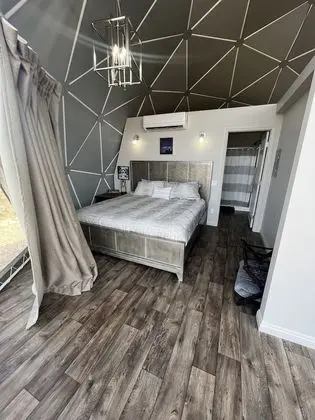 King Luxury Dome 1