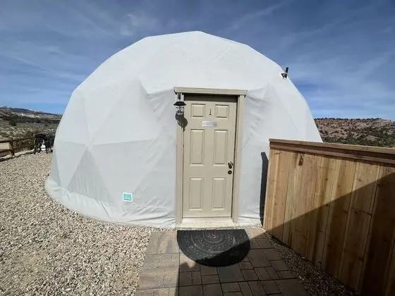 King Luxury Dome 1
