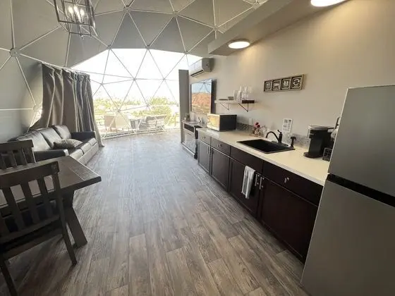 King Luxury Dome 2