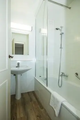 Standard Tek Büyük Yataklı Oda, 1 Büyük (Queen) Boy Yatak, Buzdolabı, Şehir Manzaralı