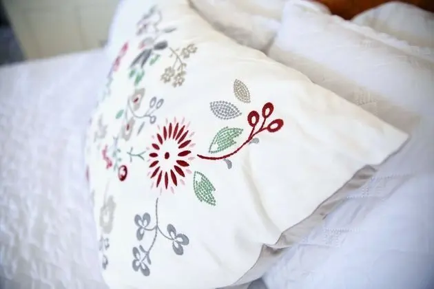 Chisholm Trail - King Bed, 2nd Floor, No Pets