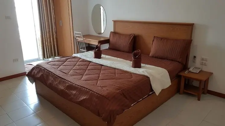 Standard Tek Büyük Yataklı Oda