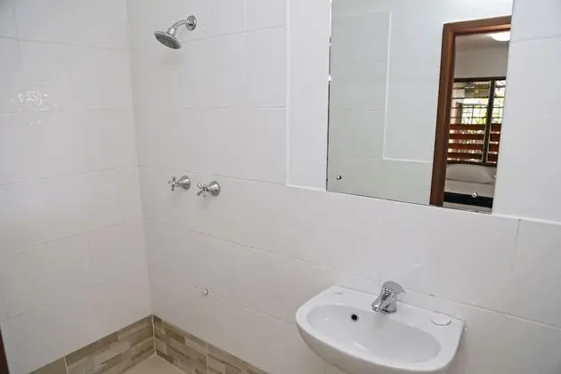 Tek Büyük Yataklı Oda, Özel Banyo