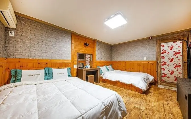 Oda (Deluxe Family Room)