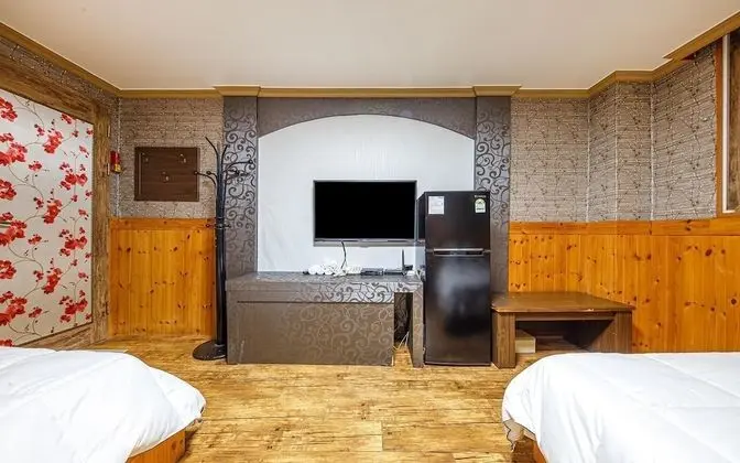 Oda (Deluxe Family Room)