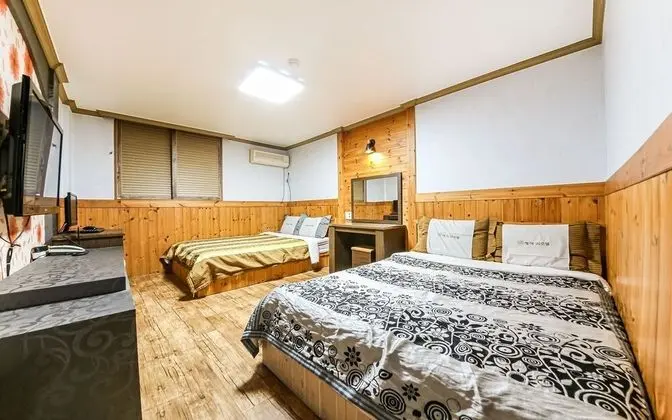 Oda (Deluxe Family Room)