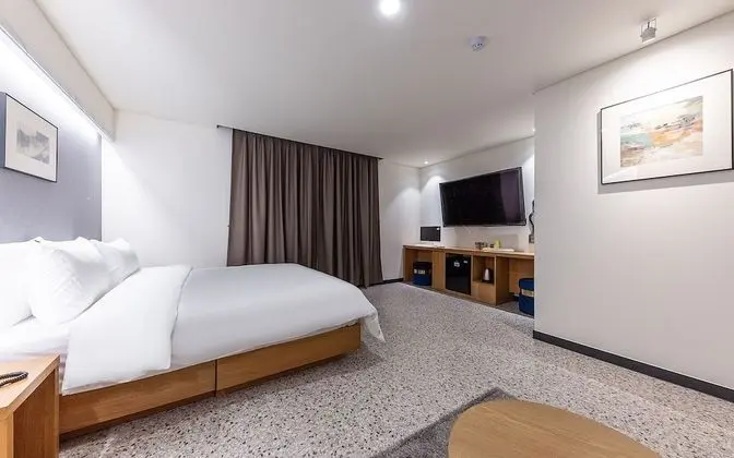 Oda (Standard (1 Room Per 1 Parking Drive-)