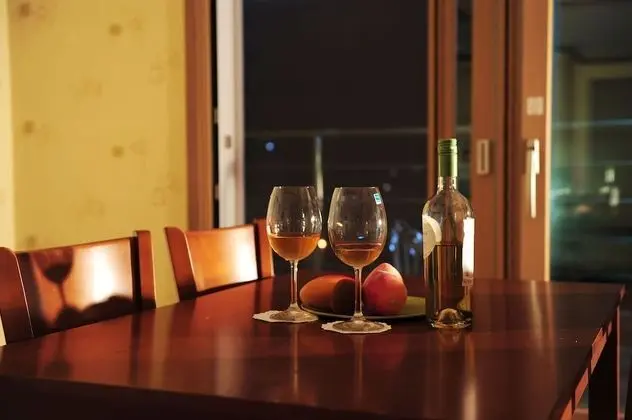 Oda (Purple Romance)