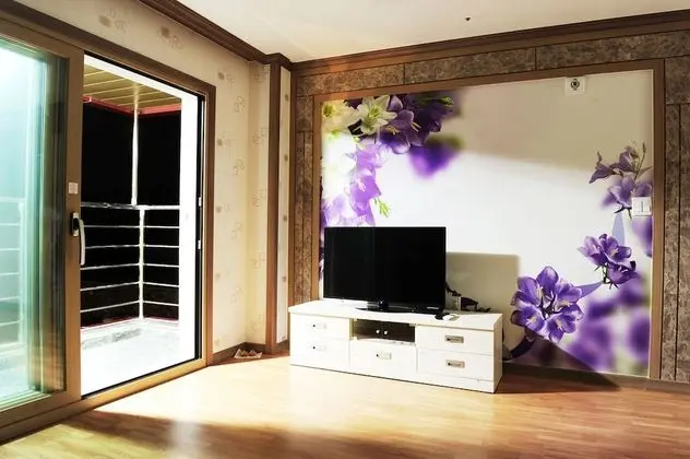 Oda (Purple Romance)