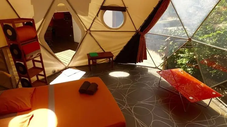 Standard Çadır, 1 Çift Kişilik Yatak ve Çekyat (FUNKY)