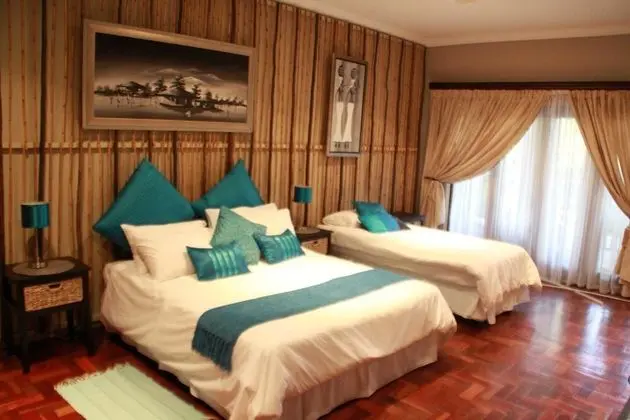 Room 02
