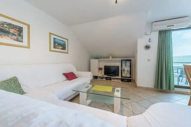 Apart Daire (Bubi - sea view - A3 drugi kat (4+2))