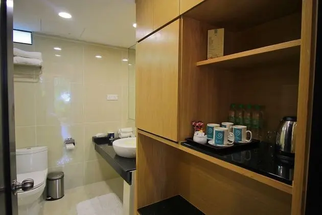 Deluxe Dört Kişilik Oda, Birden Çok Yatak, Bahçe Manzaralı