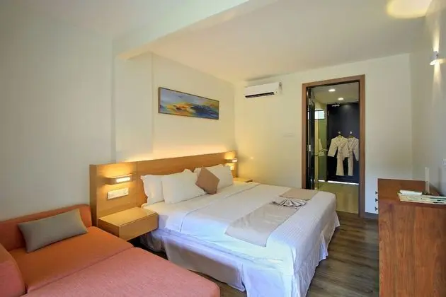 Premier Tek Büyük Yataklı Oda, 1 En Büyük (King) Boy Yatak, Balkon, Deniz Manzaralı