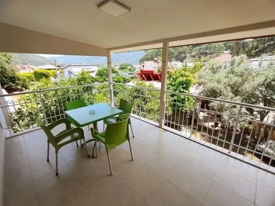 Apartment, Orman Manzaralı, Balkonlu