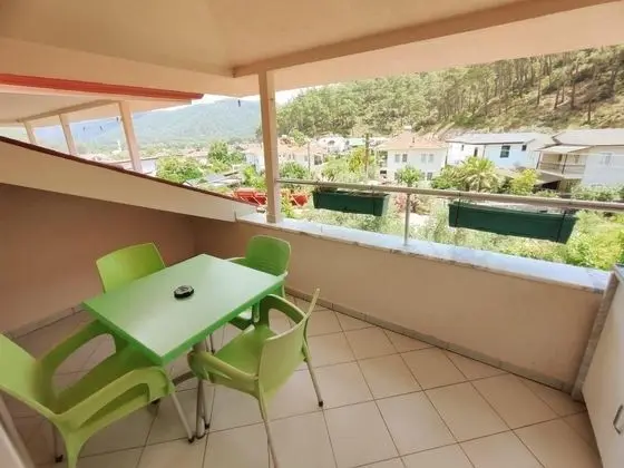 Apartment, Orman Manzaralı, Balkonlu