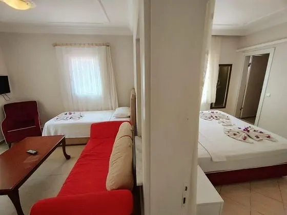 Apartment, Orman Manzaralı, Balkonlu