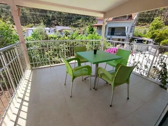 Apartment, Orman Manzaralı, Balkonlu