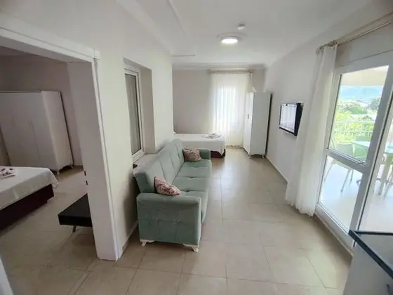 Apartment, Orman Manzaralı, Balkonlu